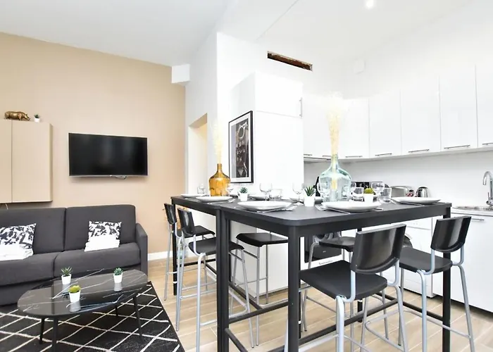 Daire Modern 3bd For 8 Guests In Bastille Voltaire *