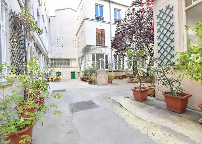 Modern 3bd For 8 Guests In Bastille Voltaire Paris