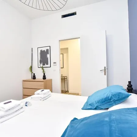 Modern 3bd For 8 Guests In Bastille Voltaire *