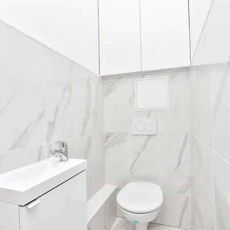 Modern 3bd For 8 Guests In Bastille Voltaire * Paris