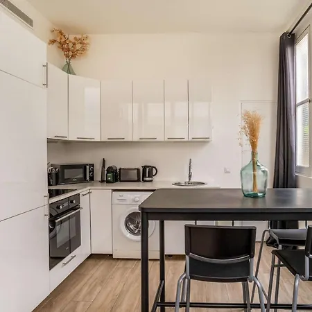 Bastille Voltaire With Garden 3bd For 8 Guests Daire *