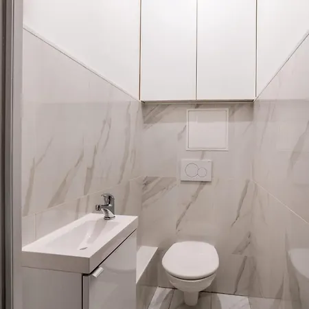 Modern 3bd For 8 Guests In Bastille Voltaire Apartamento *