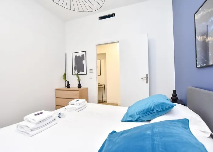 Modern 3bd For 8 Guests In Bastille Voltaire *
